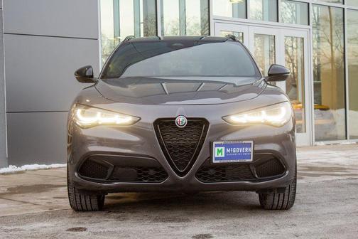 2025 Alfa Romeo Stelvio Sprint AWD