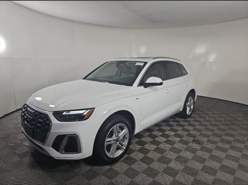 2024 Audi Q5 e 55 S line Premium Plus