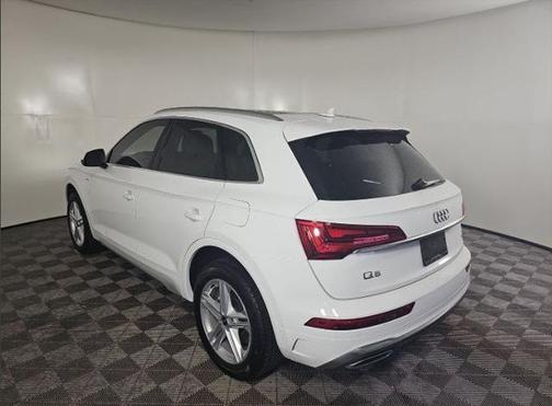 2024 Audi Q5 e 55 S line Premium Plus