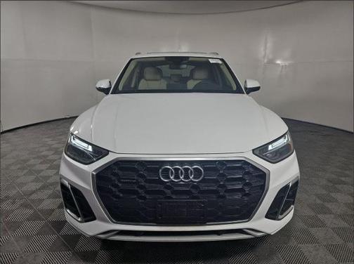 2024 Audi Q5 e 55 S line Premium Plus