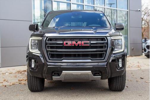 2023 GMC Yukon 4WD AT4