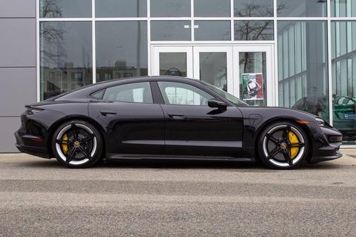 Jet Black Metallic 2024 Porsche Taycan Turbo S