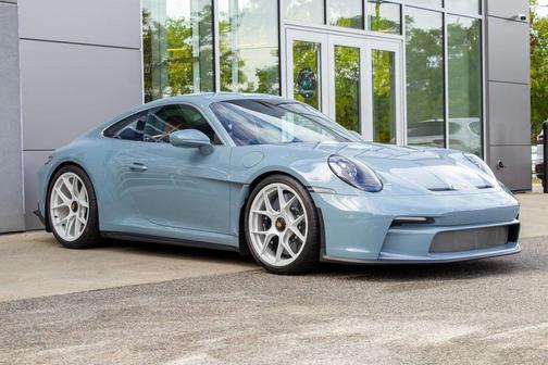 2024 Porsche 911 S/T