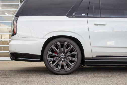 2025 Cadillac Escalade ESV V-Series