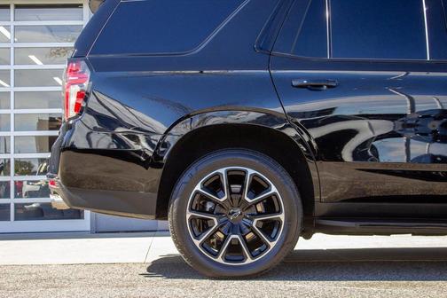 2023 Chevrolet Tahoe 4WD RST