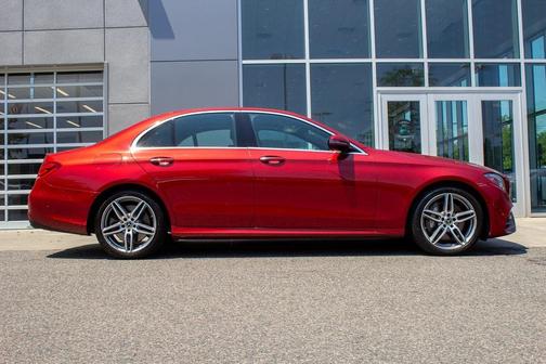 2018 Mercedes-Benz E-Class 4MATIC