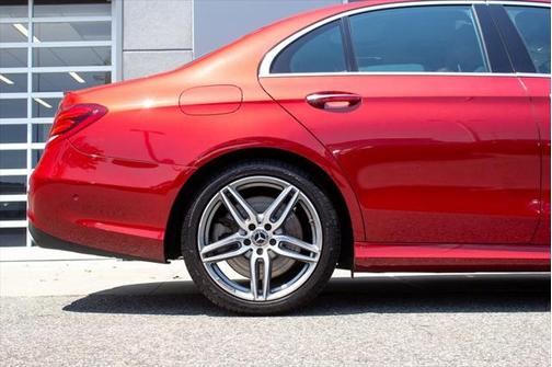 2018 Mercedes-Benz E-Class 4MATIC