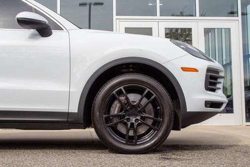 2023 Porsche Cayenne Cayenne