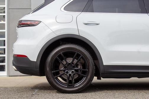 2023 Porsche Cayenne Cayenne