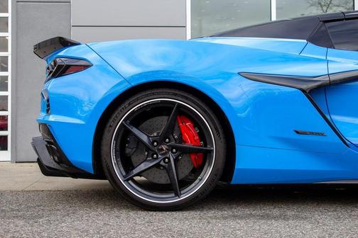 2024 Chevrolet Corvette E-Ray RWD Convertible 3LZ