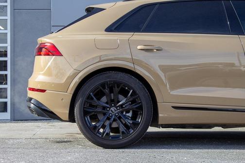 2025 Audi Q8 55 Prestige