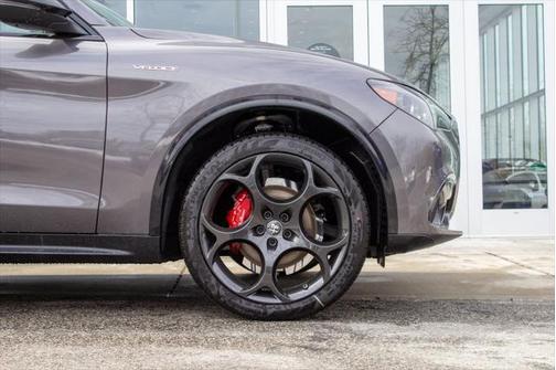 2025 Alfa Romeo Stelvio Sprint AWD