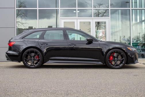 2025 Audi RS 6 Avant 4.0T