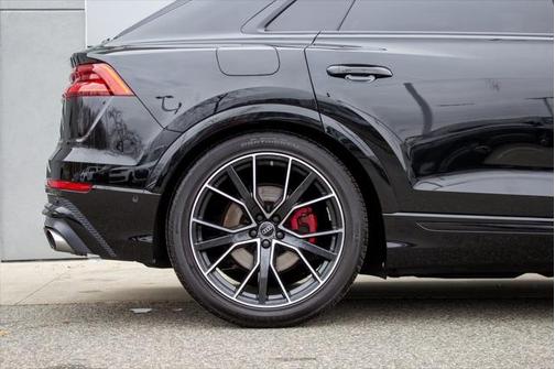 2023 Audi SQ8 4.0T Premium Plus