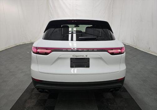 2022 Porsche Cayenne Platinum Edition
