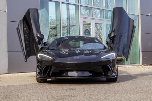 2025 McLaren GTS TechLux