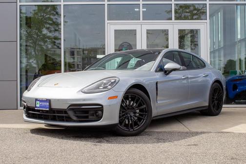 2021 Porsche Panamera 4