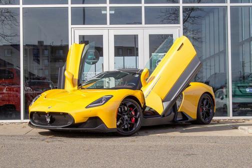 2022 Maserati MC20 Base