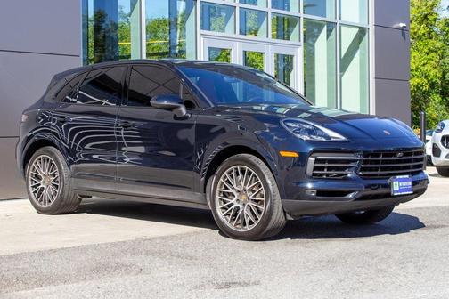 2022 Porsche Cayenne Platinum Edition