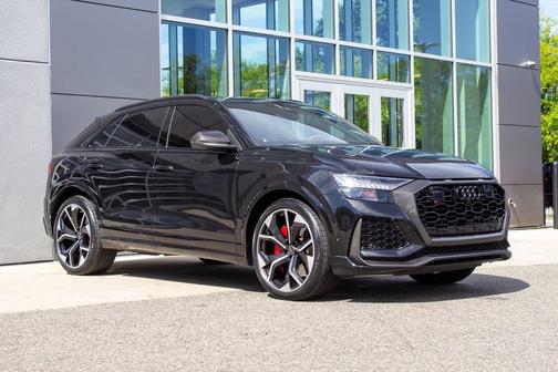 2024 Audi RS Q8 4.0T