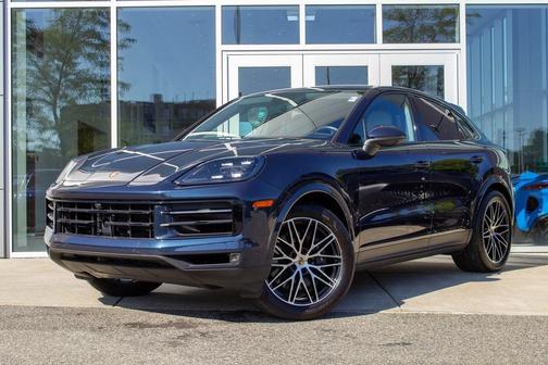 2024 Porsche Cayenne Base