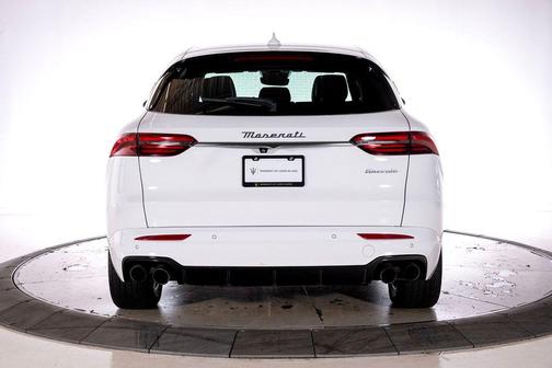 Bianco 2023 Maserati Grecale GT