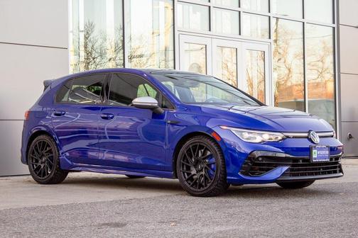 2024 Volkswagen Golf R 2.0T Manual