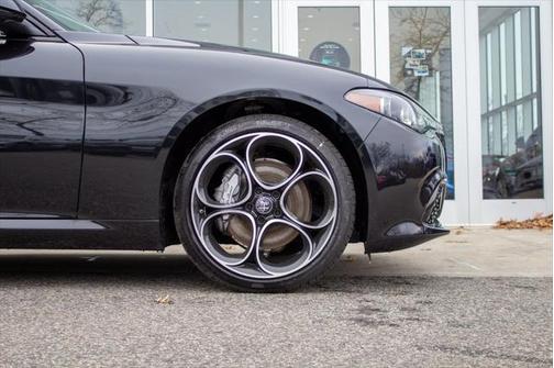 2025 Alfa Romeo Giulia AWD