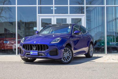 Blu Intenso Metallic 2024 Maserati Grecale GT