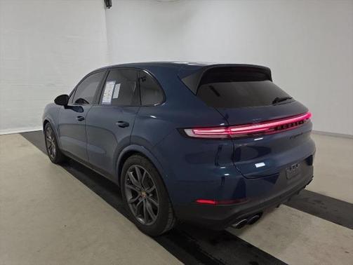 2024 Porsche Cayenne S