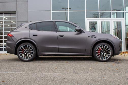 2025 Maserati Grecale Modena