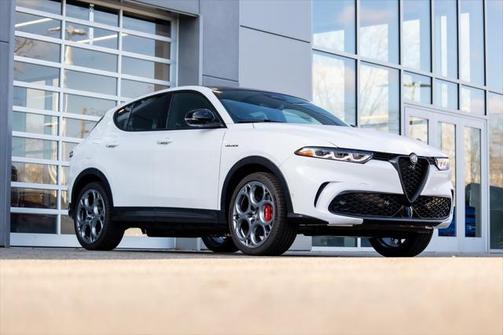 2024 Alfa Romeo Tonale Veloce EAWD