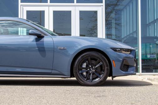 Vapor Blue Metallic 2025 Ford Mustang GT