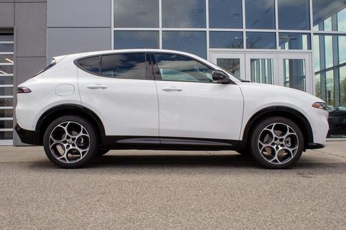 2025 Alfa Romeo Tonale AWD