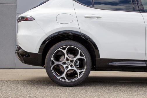 2025 Alfa Romeo Tonale AWD