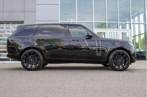 2023 Land Rover Range Rover First Edition