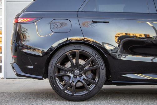 2024 Land Rover Range Rover Sport SV Edition One Obsidian Black