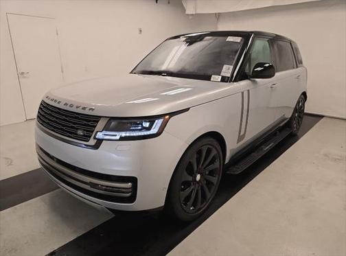 2023 Land Rover Range Rover P530 SE
