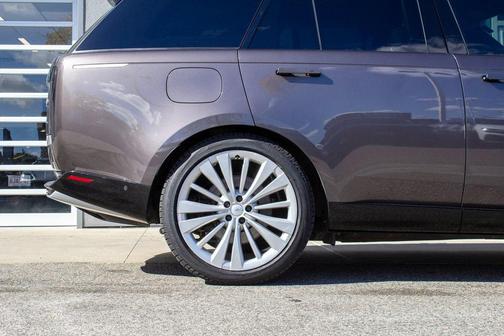 2023 Land Rover Range Rover First Edition