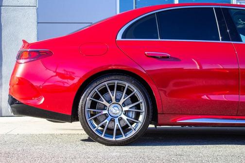 2025 Mercedes-Benz AMG E 53 E 4MATIC+