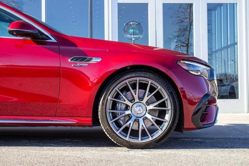 2025 Mercedes-Benz AMG E 53 E 4MATIC+