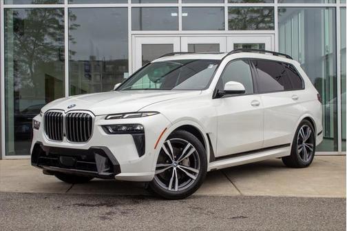 2024 BMW X7 xDrive40i