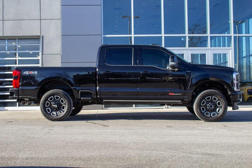 2025 Ford F-250 Platinum