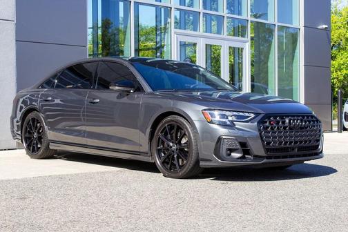2024 Audi S8 4.0T