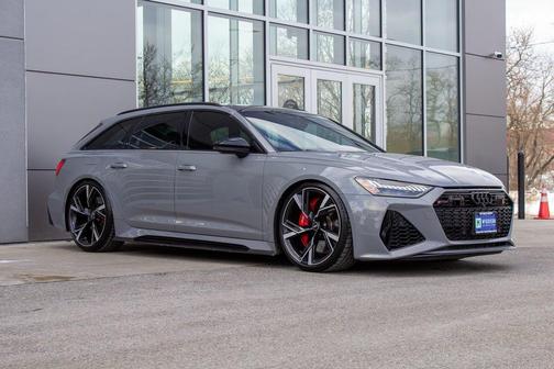2022 Audi RS 6 Avant 4.0T