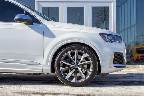 2021 Audi SQ7 4.0T Premium Plus