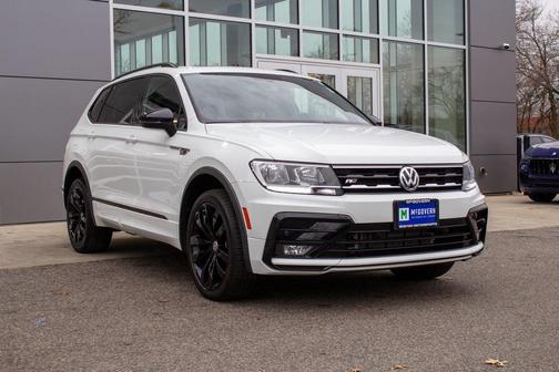 Pure White 2021 Volkswagen Tiguan 2.0T SE R-Line Black 4MOTION