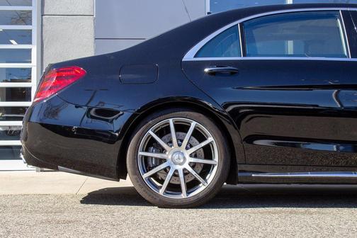 2020 Mercedes-Benz AMG S 63 4MATIC