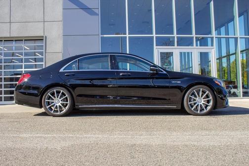 2020 Mercedes-Benz AMG S 63 4MATIC