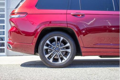 2022 Jeep Grand Cherokee L Overland
